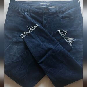 Old Navy Rockstar Super Skinny Cropped Jeans size 16